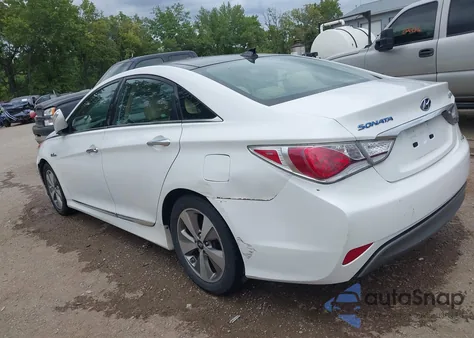 2012 Hyundai Sonata Hybrid from USA, damaged, VIN KMHEC4A41CA054827